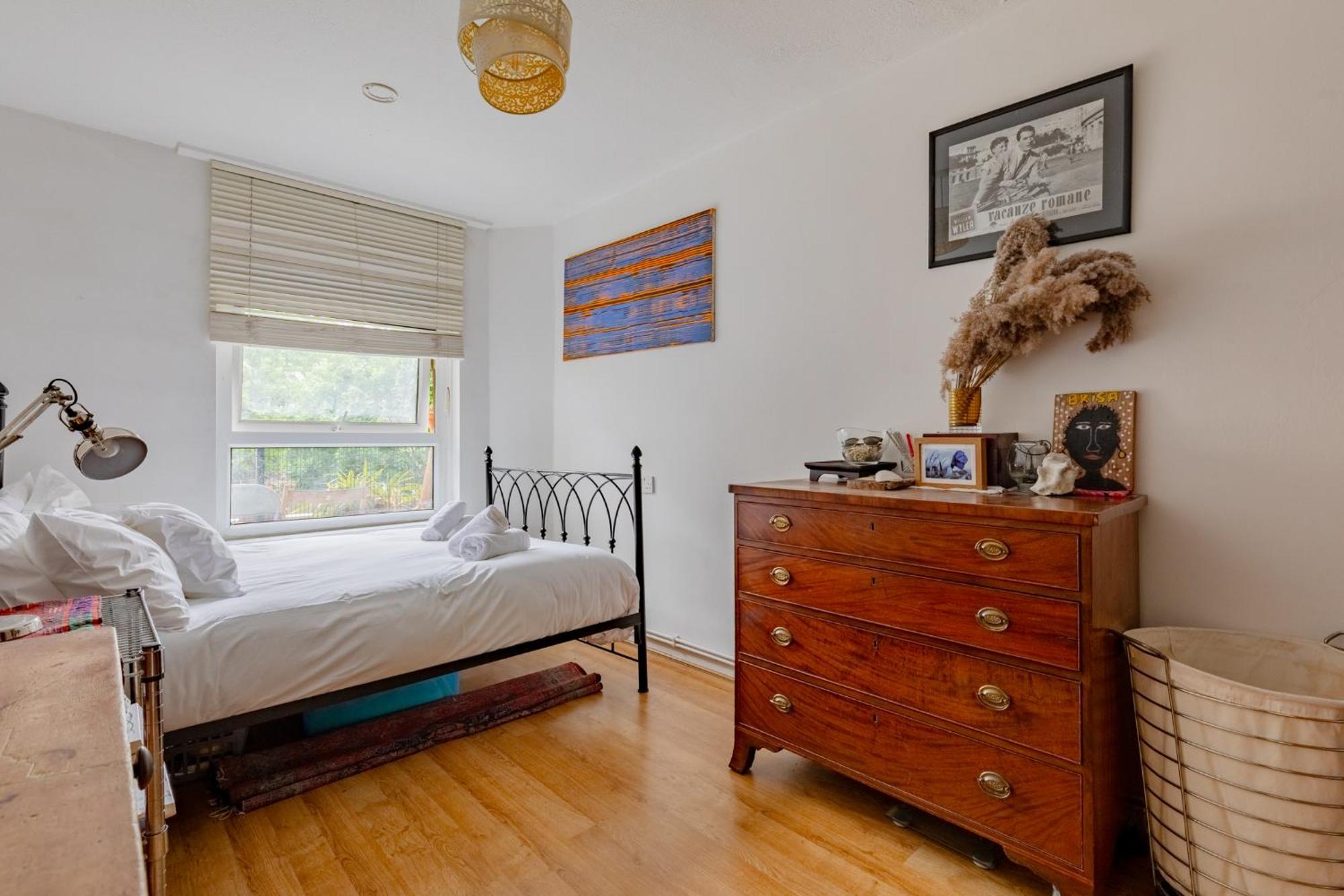 Characterful 1 Bedroom Flat Close To Dlr Londen Buitenkant foto